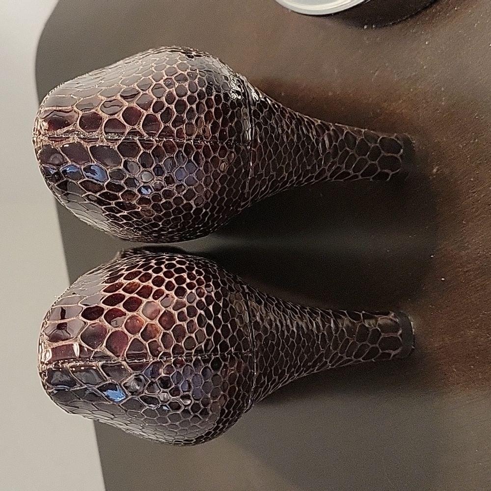 Stuart Weitzman Pumps - image 2